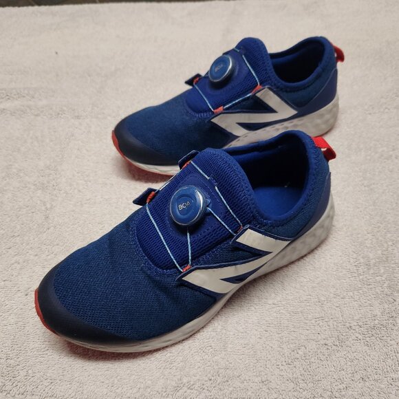 New Balance Boa Running Shoe (5.5Y) - Picture 4 of 9